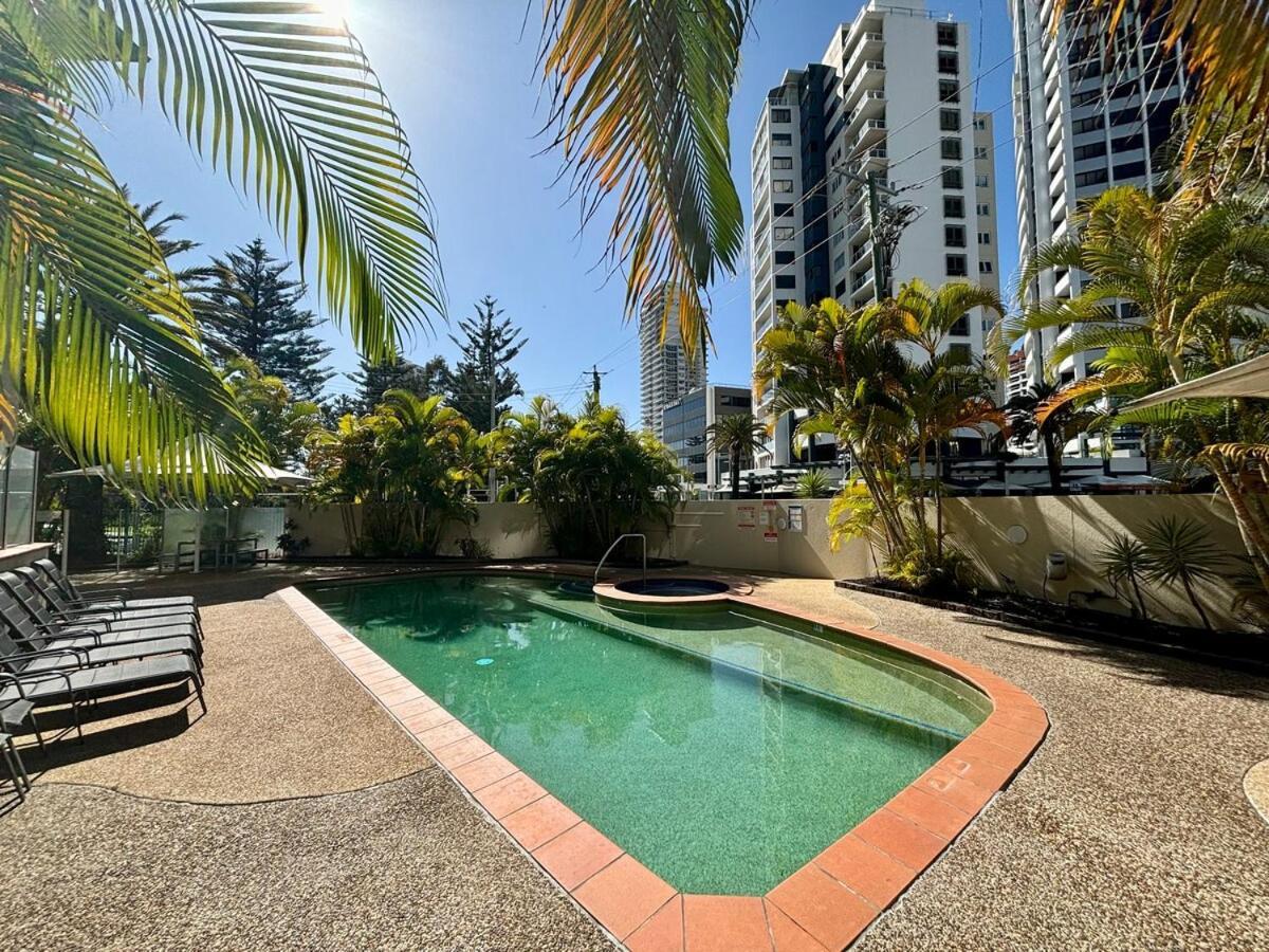 Coastal Haven In Broadbeach Gold Coast